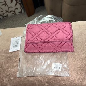 NWT Vera Bradley RFID Riley Compact Wallet